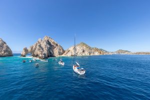 The Arch Tour & Snorkeling 